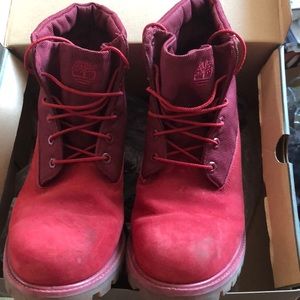 Red suede and fabric Timberland boots